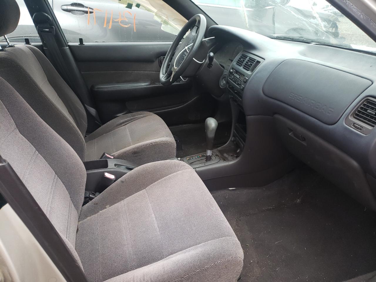 Photo 5 from auction – 1994 TOYOTA COROLLA with VIN 2T1AE09B7RC070723