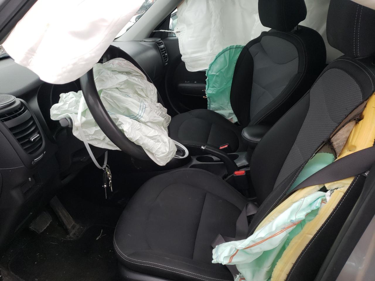 Photo 5 from auction – 2019 KIA SOUL + with VIN KNDJP3A53K7665660