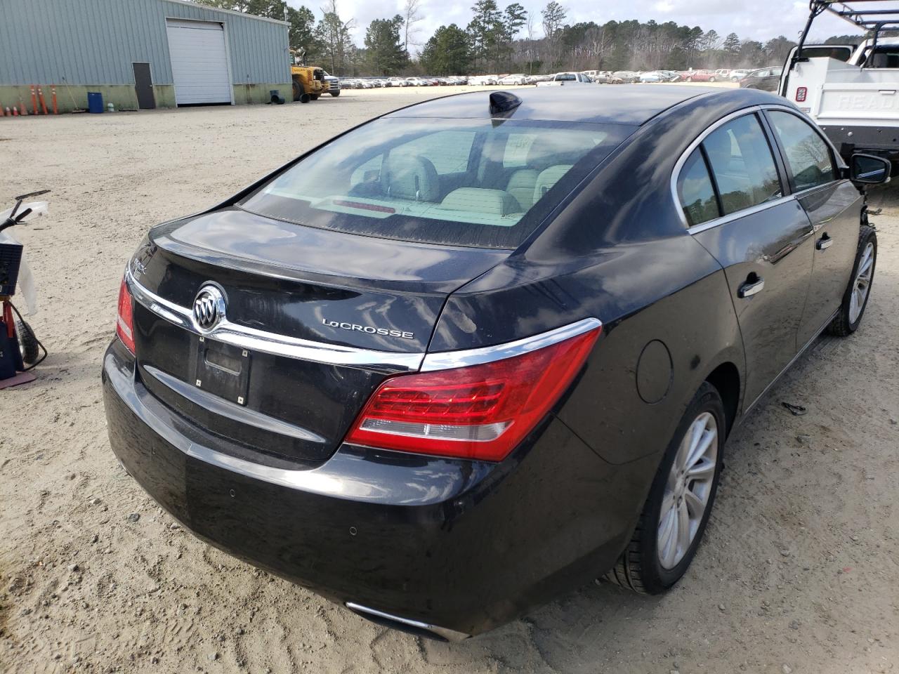 Photo 4 from auction – 2015 BUICK LACROSSE with VIN 1G4GB5G31FF112281