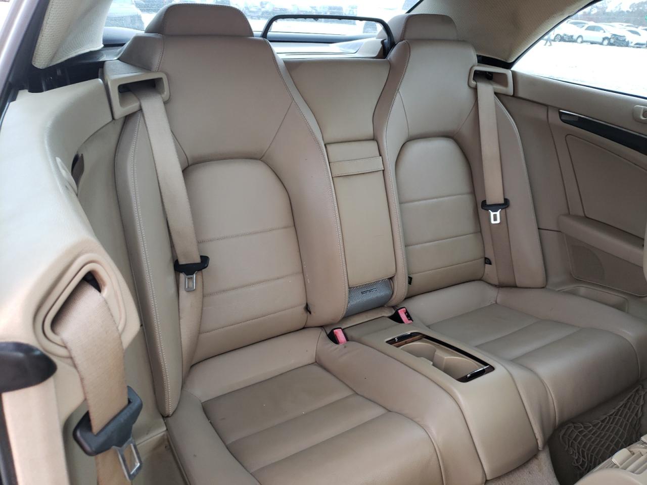 Photo 6 from auction – 2011 MERCEDES-BENZ E 350 with VIN WDDKK5GFXBF074185
