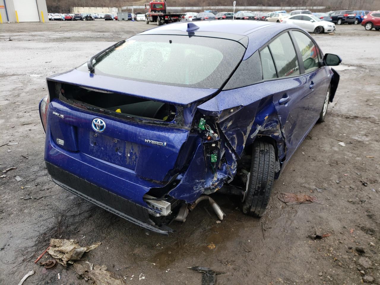 Photo 4 from auction – 2017 TOYOTA PRIUS with VIN JTDKBRFU3H3547730