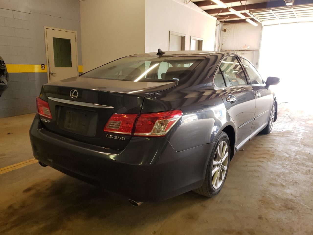 Photo 4 from auction – 2011 LEXUS ES 350 with VIN JTHBK1EG2B2428494