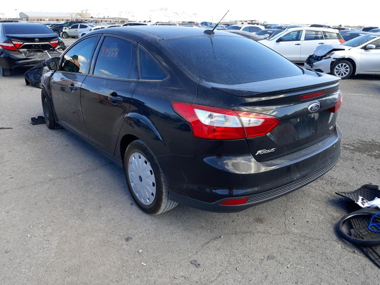 Photo 3 from auction – 2012 FORD FOCUS SE with VIN 1FAHP3F22CL362610