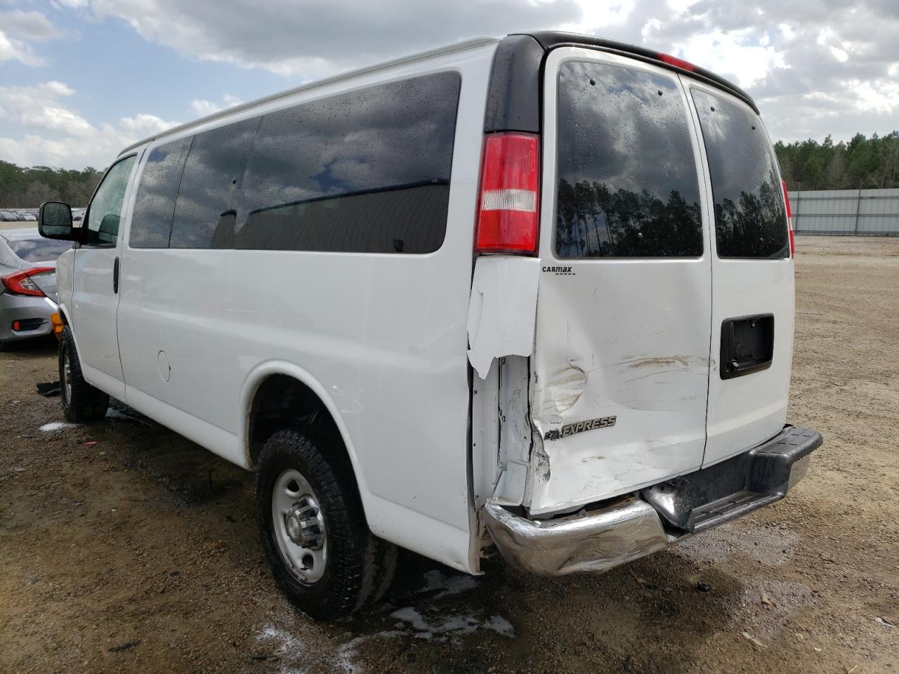 Photo 3 from auction – 2018 CHEVROLET EXPRESS G3 with VIN 1GAZGMFP7J1221601