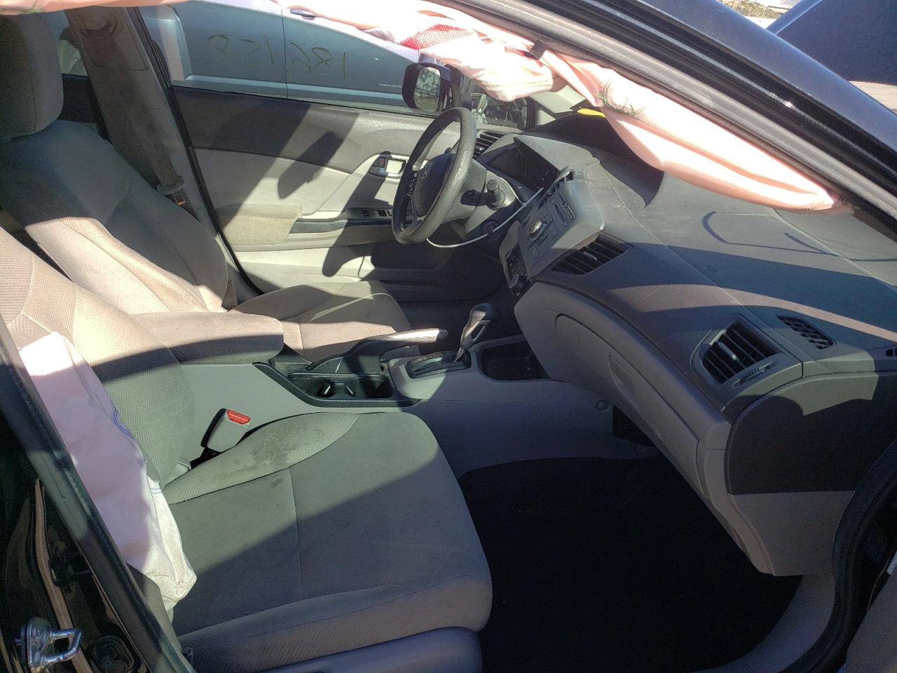 Photo 5 from auction – 2012 HONDA CIVIC with VIN 2HGFB2F51CH570223