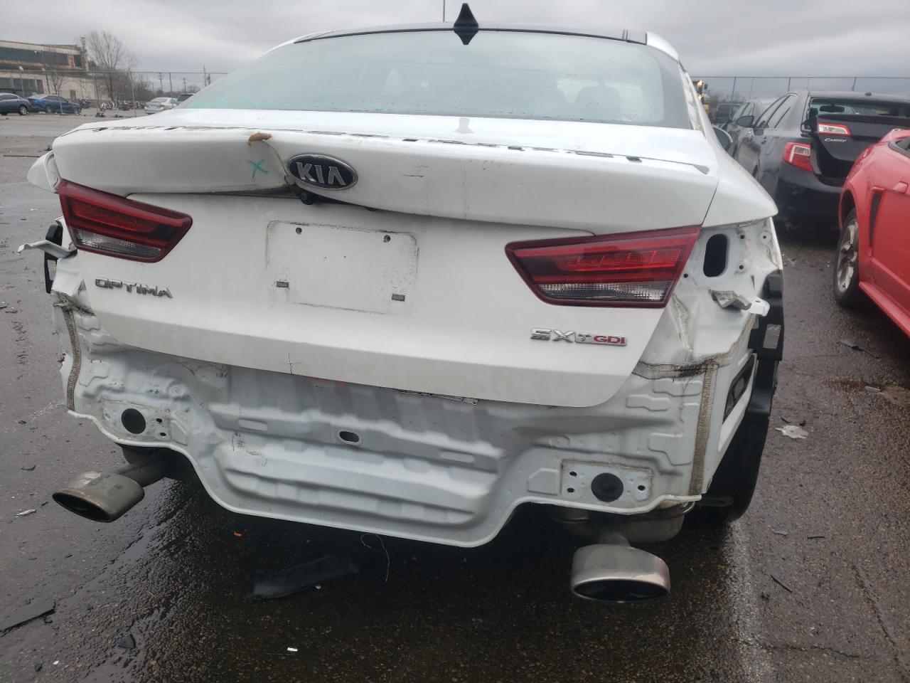 Photo 9 from auction – 2016 KIA OPTIMA SX with VIN 5XXGW4L2XGG090543