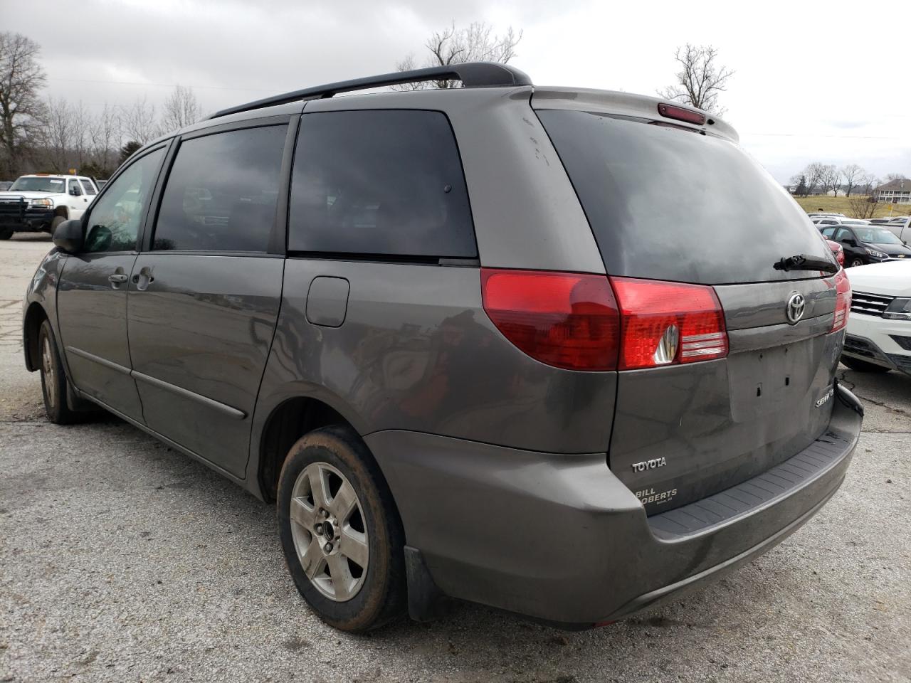 Photo 3 from auction – 2004 TOYOTA SIENNA VAN with VIN 5TDZA23C54S024609