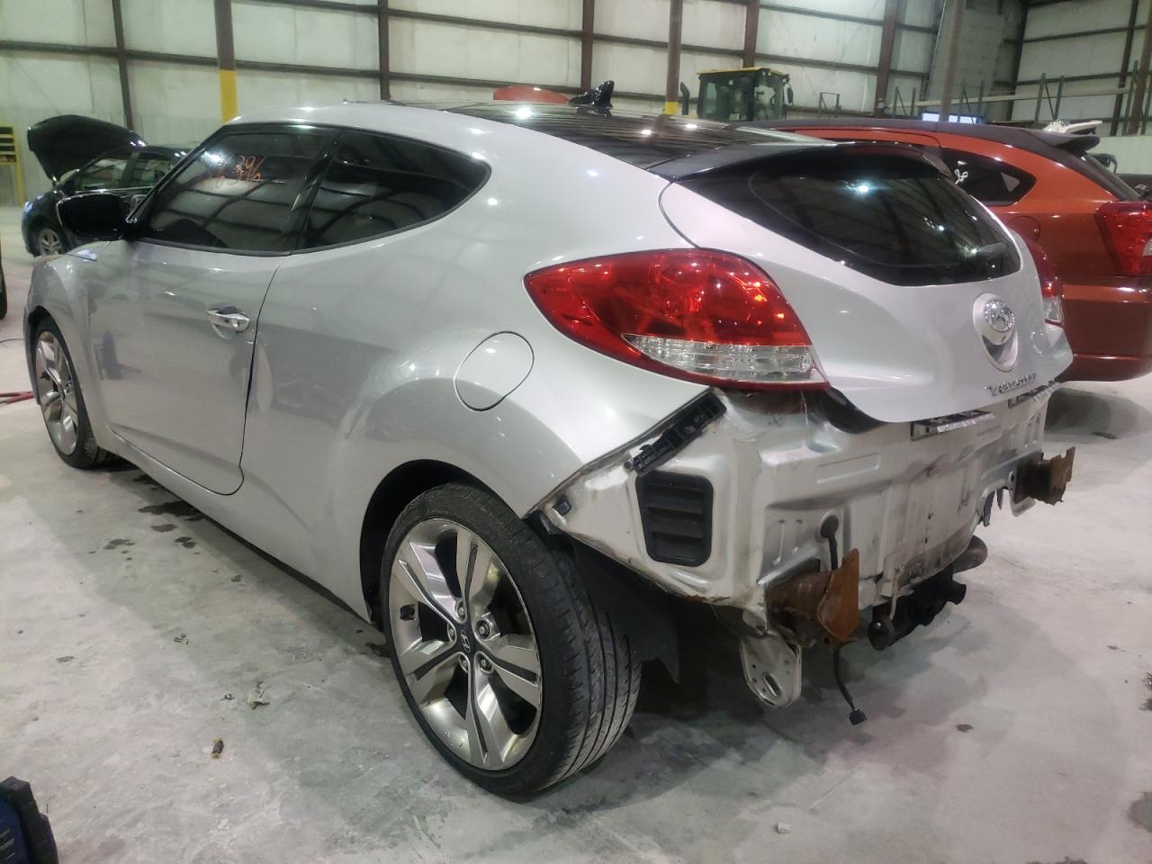 Photo 3 from auction – 2012 HYUNDAI VELOSTER with VIN KMHTC6AD4CU055682