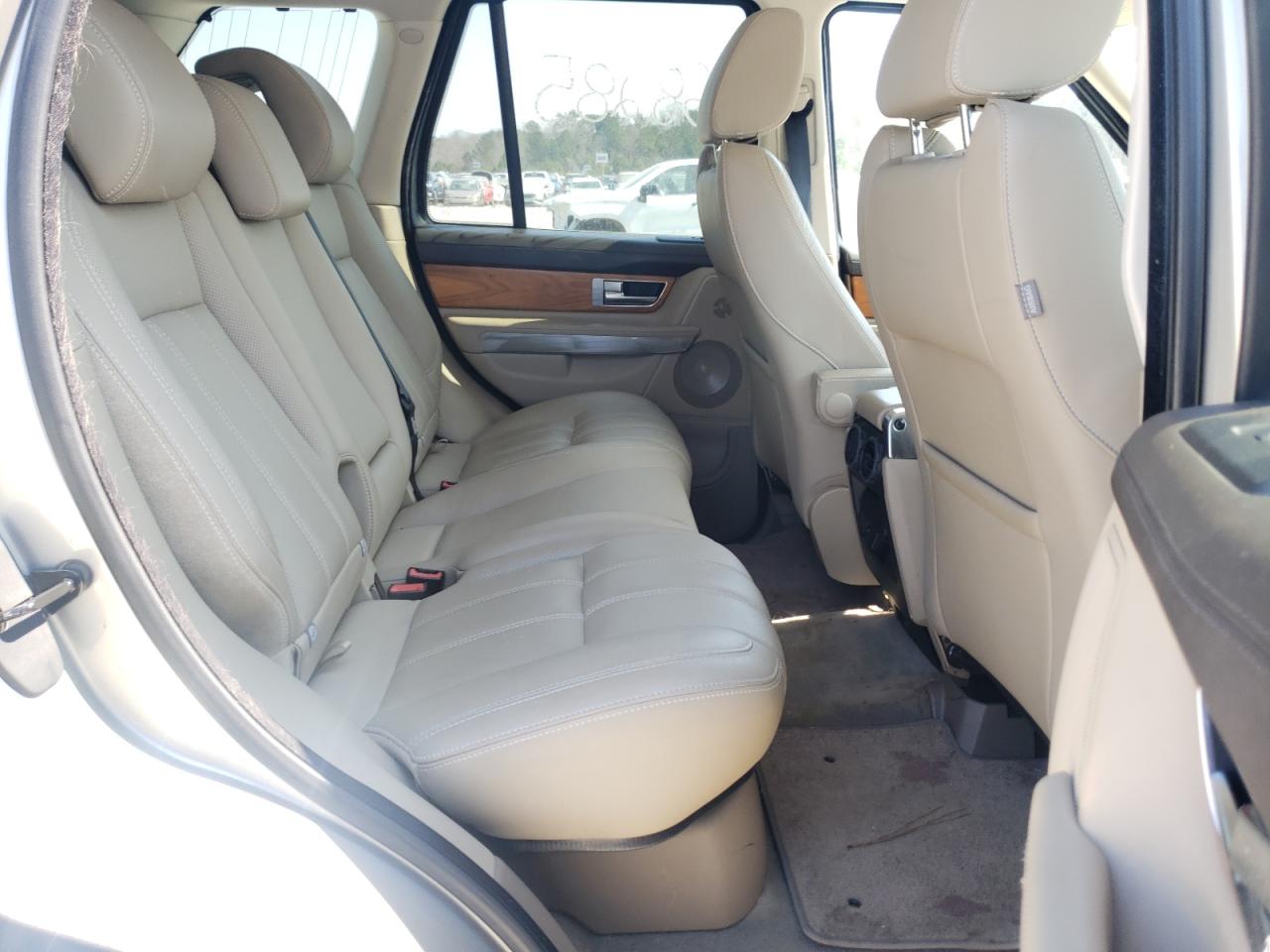Photo 6 from auction – 2011 LAND ROVER RANGE ROVE with VIN SALSK2D48BA707588