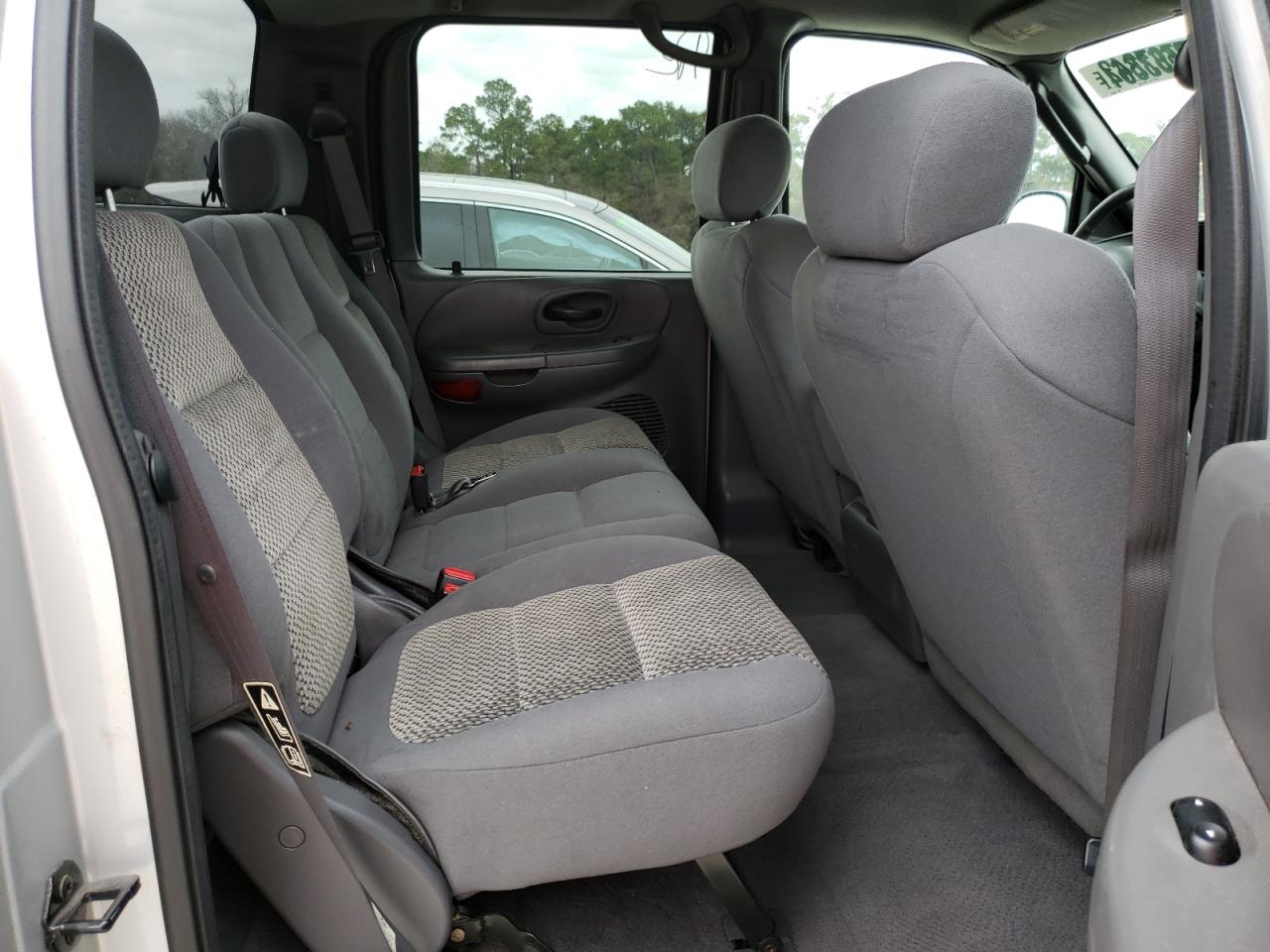 Photo 6 from auction – 2003 FORD F150 SUPER with VIN 1FTRW07603KC80396