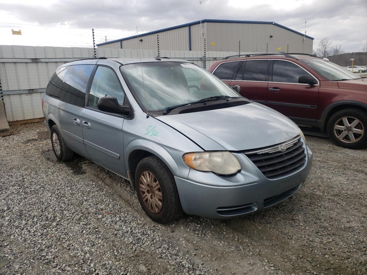 CHRYSLER TOWN & COU 2006 with VIN 2A4GP44R46R873057 - Photo from auction