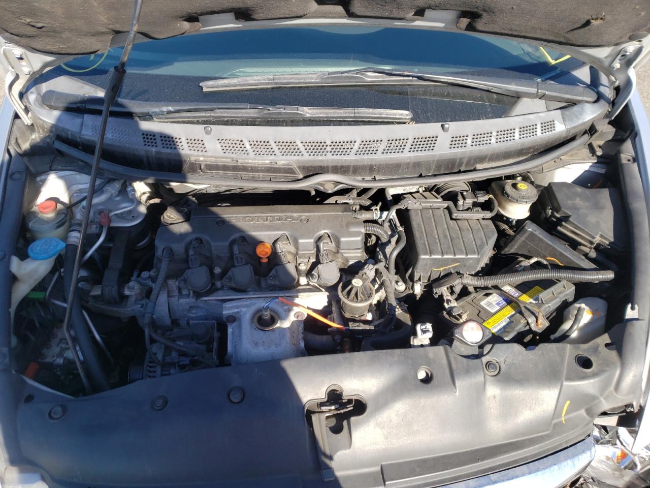 Photo 7 from auction – 2010 HONDA CIVIC LX with VIN 19XFA1F5XAE086992
