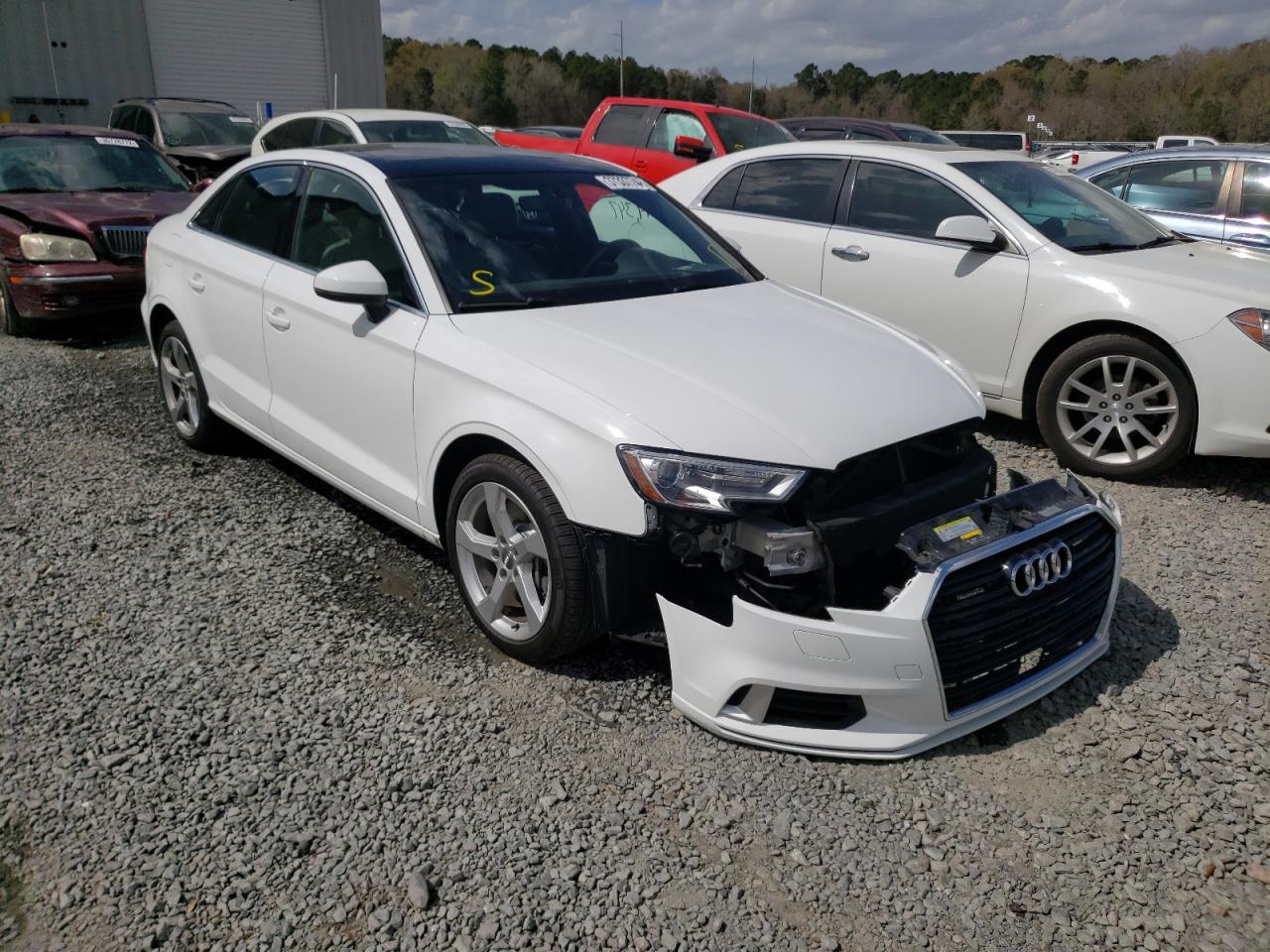 AUDI A3 PREMIUM 2019 with VIN WAUBEGFF0K1021701 - Photo from auction