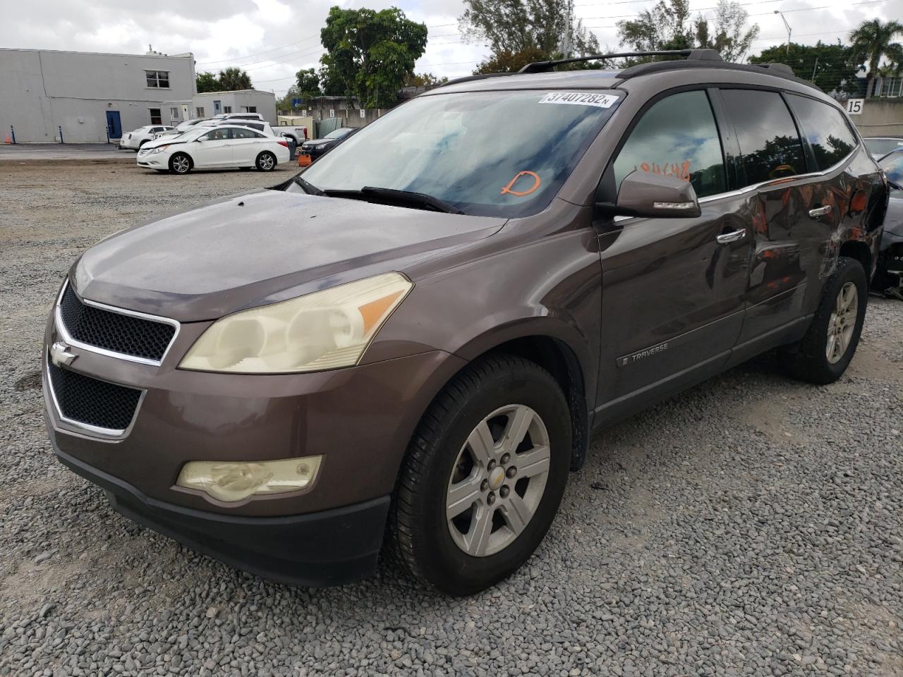 Photo 2 from auction – 2009 CHEVROLET TRAVERSE L with VIN 1GNER23D09S176707