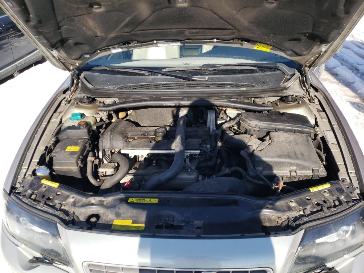 Photo 7 from auction – 2004 VOLVO S80 2.5T with VIN YV1TH59H741361294