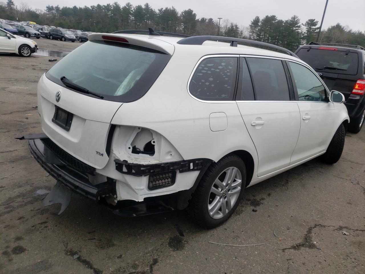 Photo 4 from auction – 2012 VOLKSWAGEN JETTA TDI with VIN 3VWML7AJ0CM625652