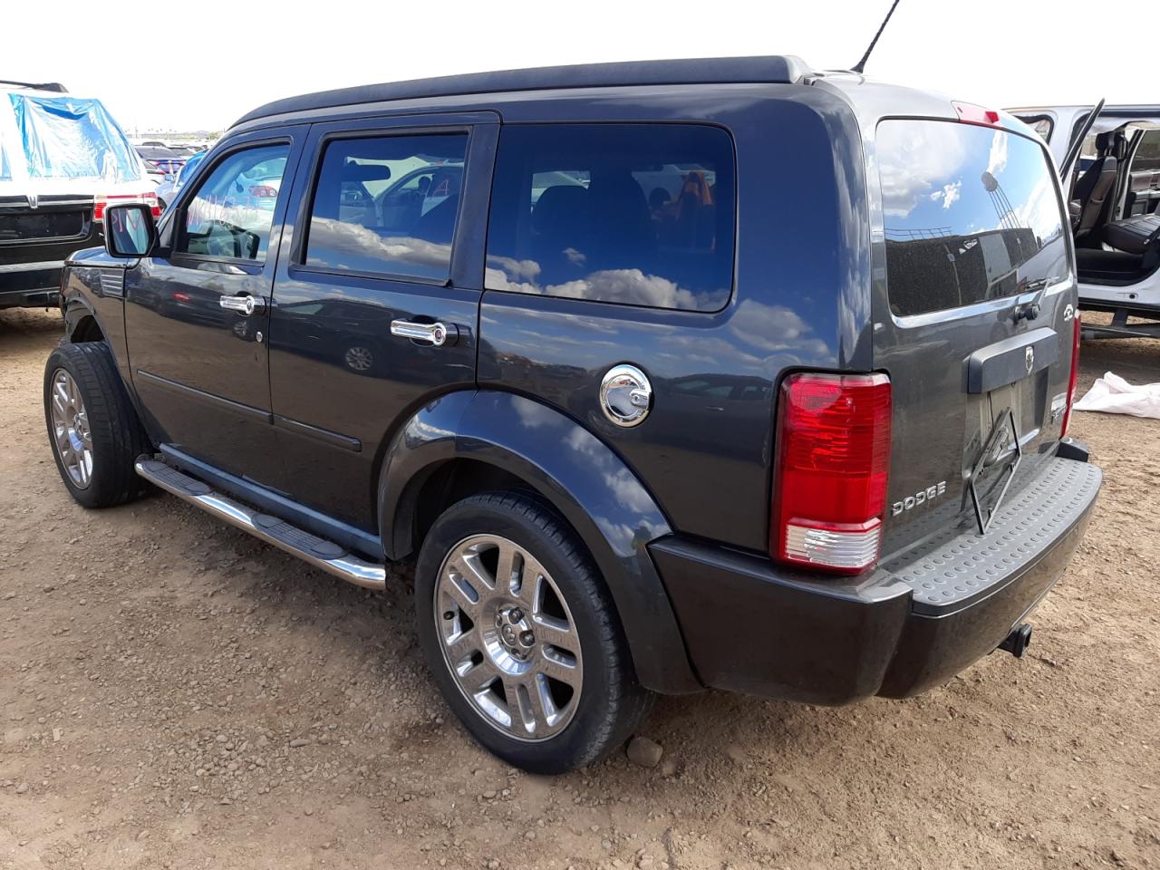 Photo 3 from auction – 2011 DODGE NITRO HEAT with VIN 1D4PT4GKXBW589825