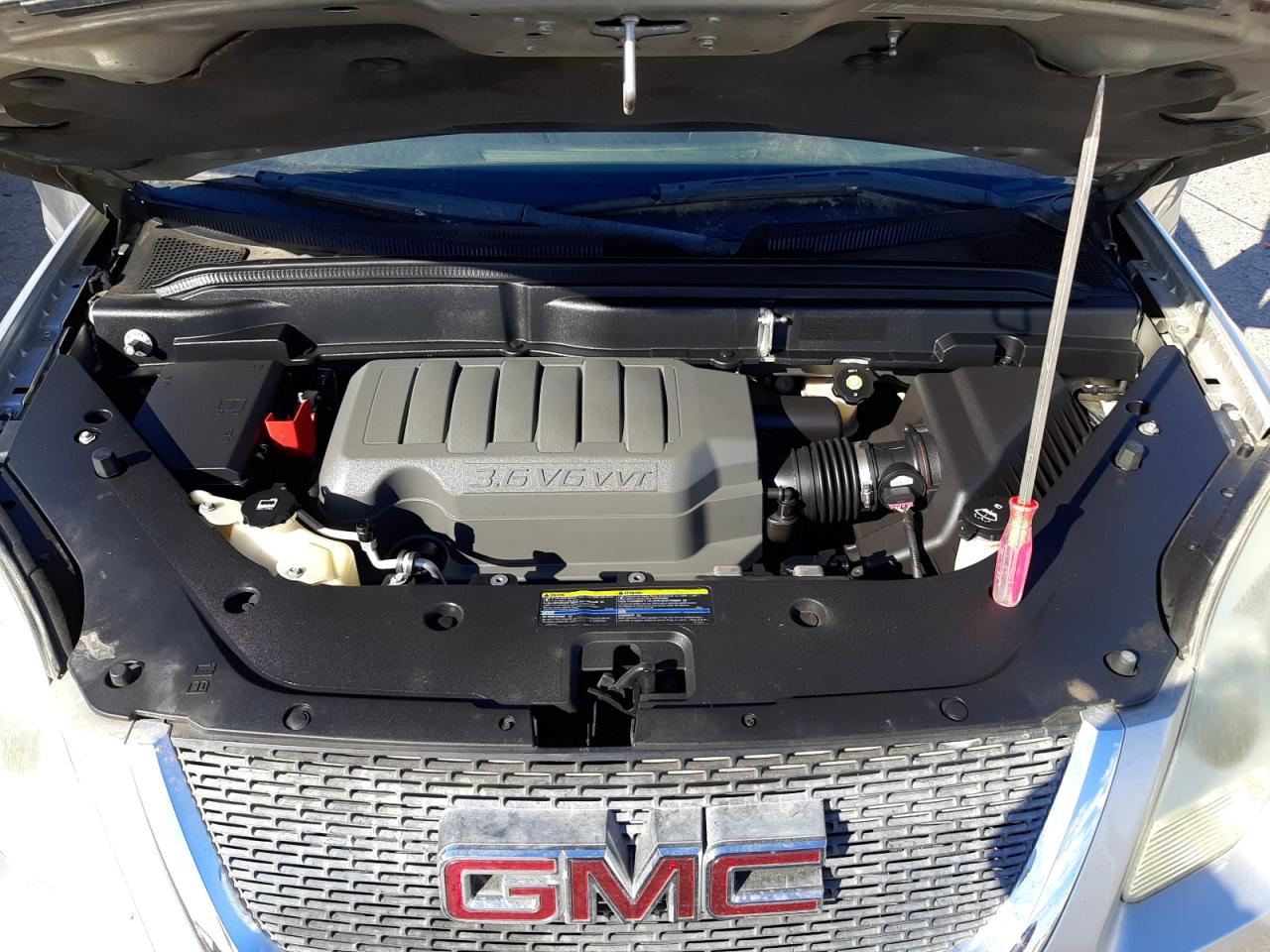 Photo 7 from auction – 2008 GMC ACADIA SLE with VIN 1GKER13758J220772