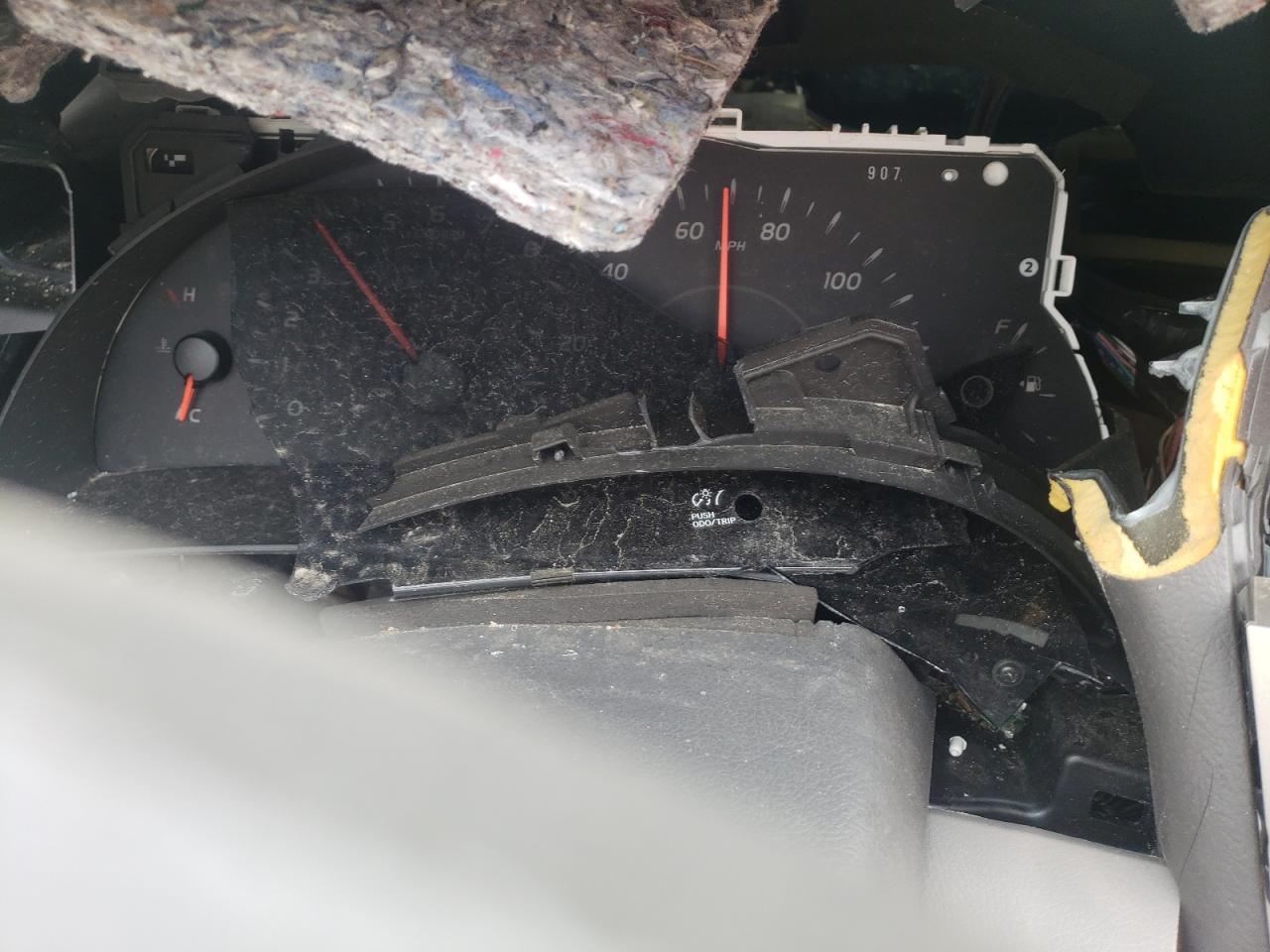 Photo 8 from auction – 2010 TOYOTA CAMRY BASE with VIN 4T1BF3EK7AU510791