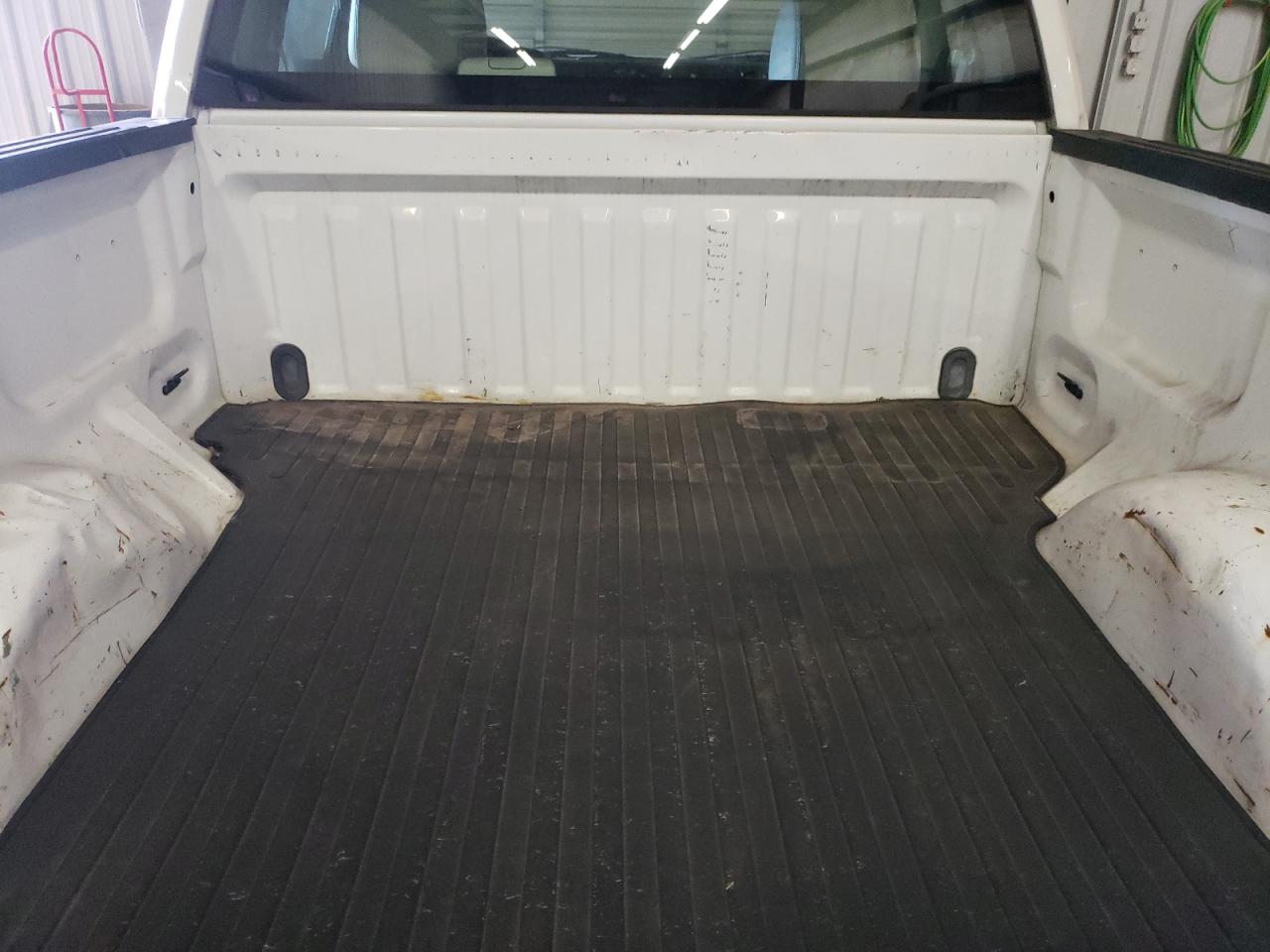 Photo 6 from auction – 2009 FORD F150 with VIN 1FTRF12W69KC17440