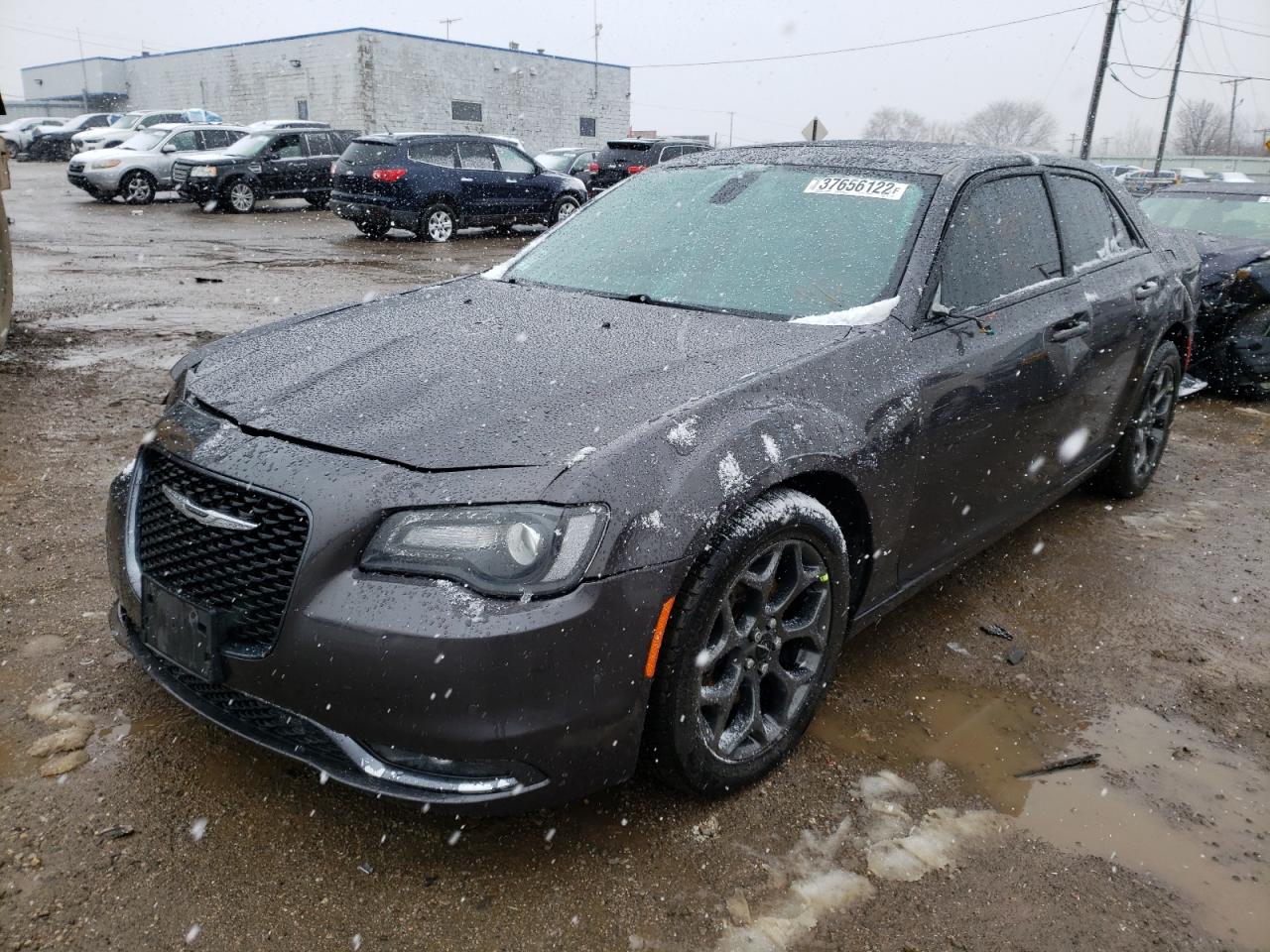 Photo 2 from auction – 2016 CHRYSLER 300 S with VIN 2C3CCAGG7GH161906
