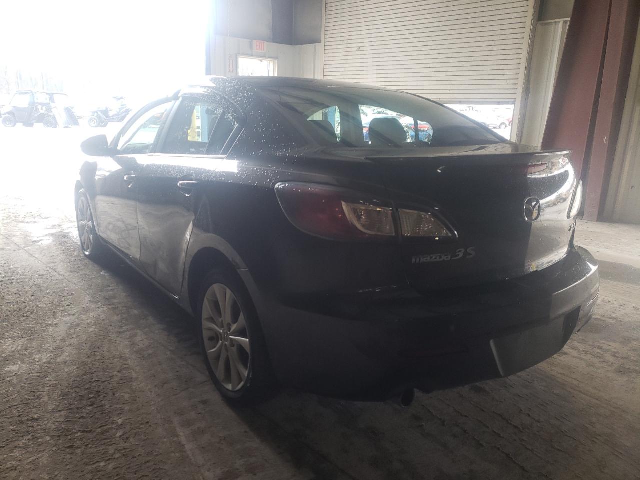 Photo 3 from auction – 2010 MAZDA 3 S with VIN JM1BL1S68A1239394
