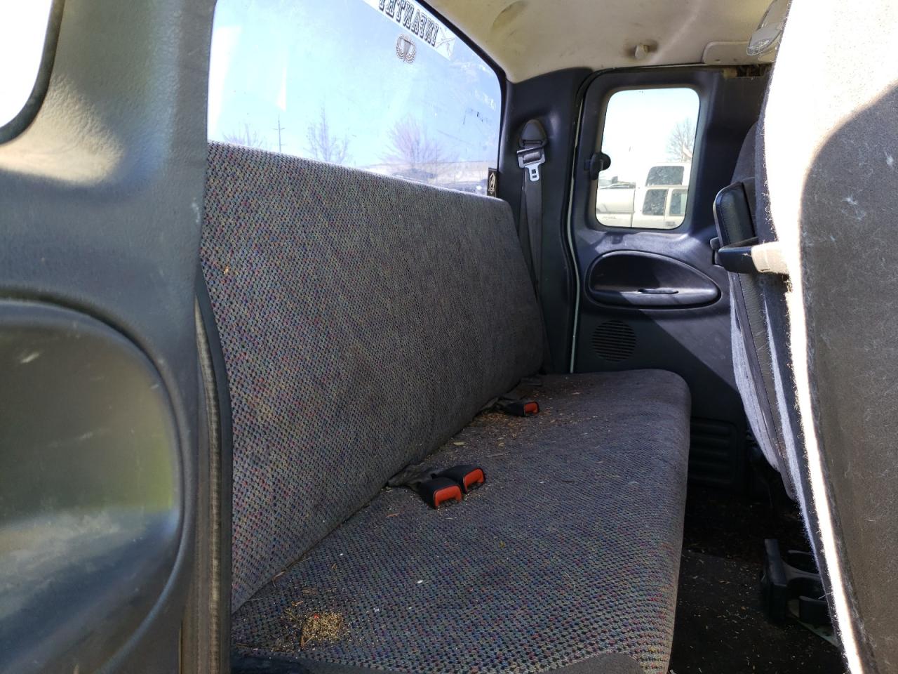 Photo 6 from auction – 2001 DODGE RAM 2500 with VIN 3B7KF23671G166757