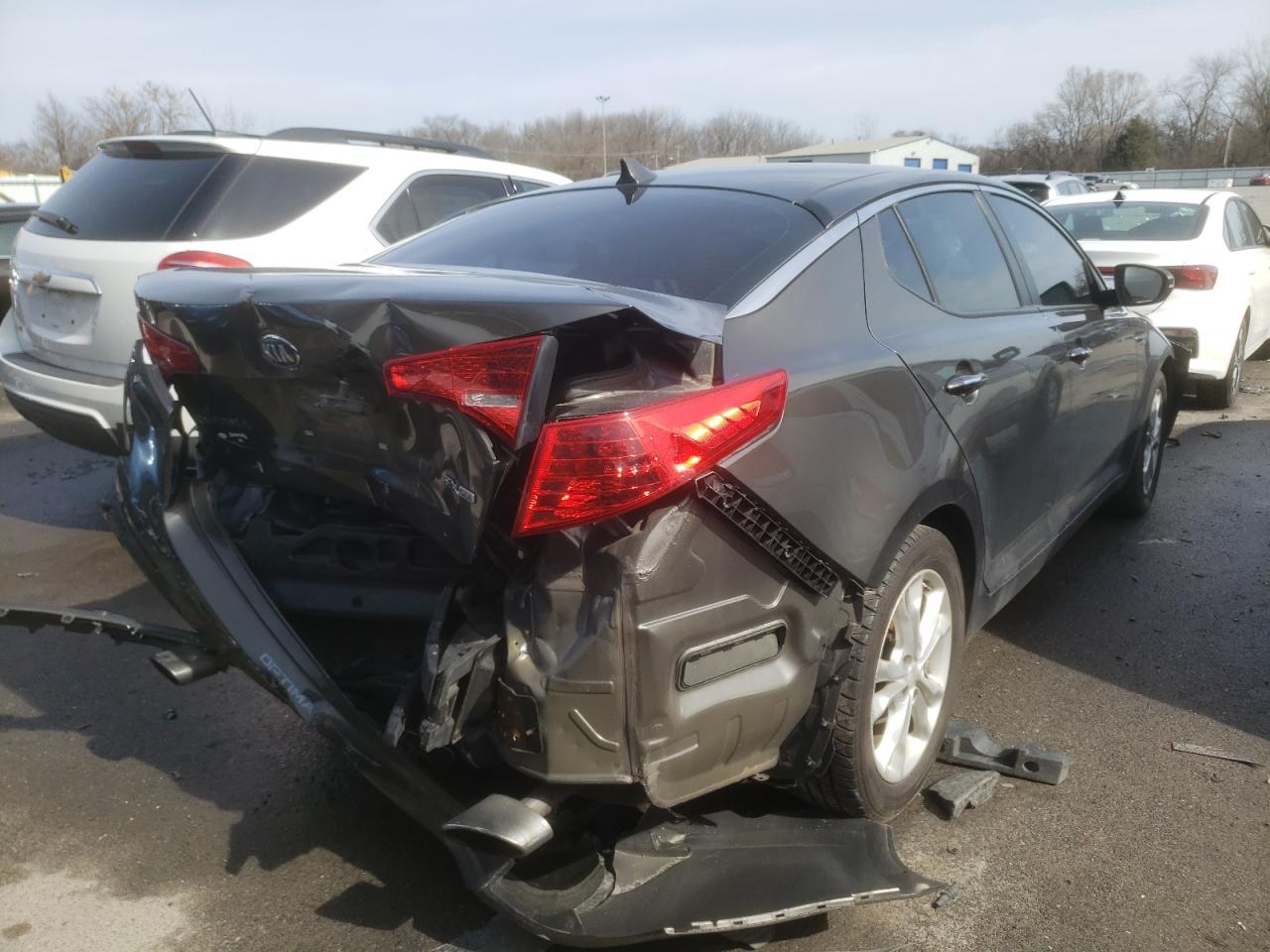 Photo 4 from auction – 2013 KIA OPTIMA EX with VIN 5XXGN4A70DG226899