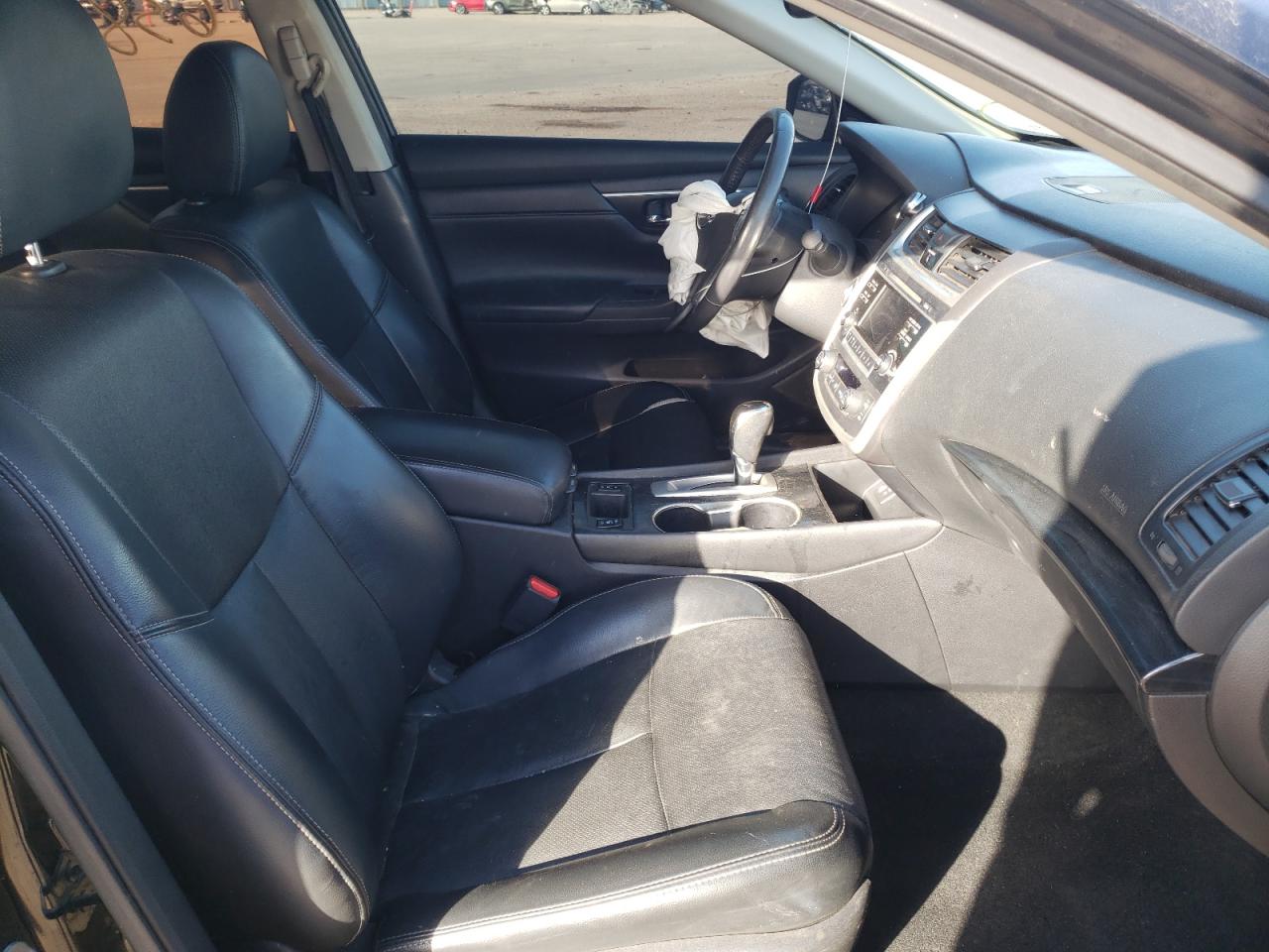 Photo 5 from auction – 2017 NISSAN ALTIMA 2.5 with VIN 1N4AL3AP1HC497049