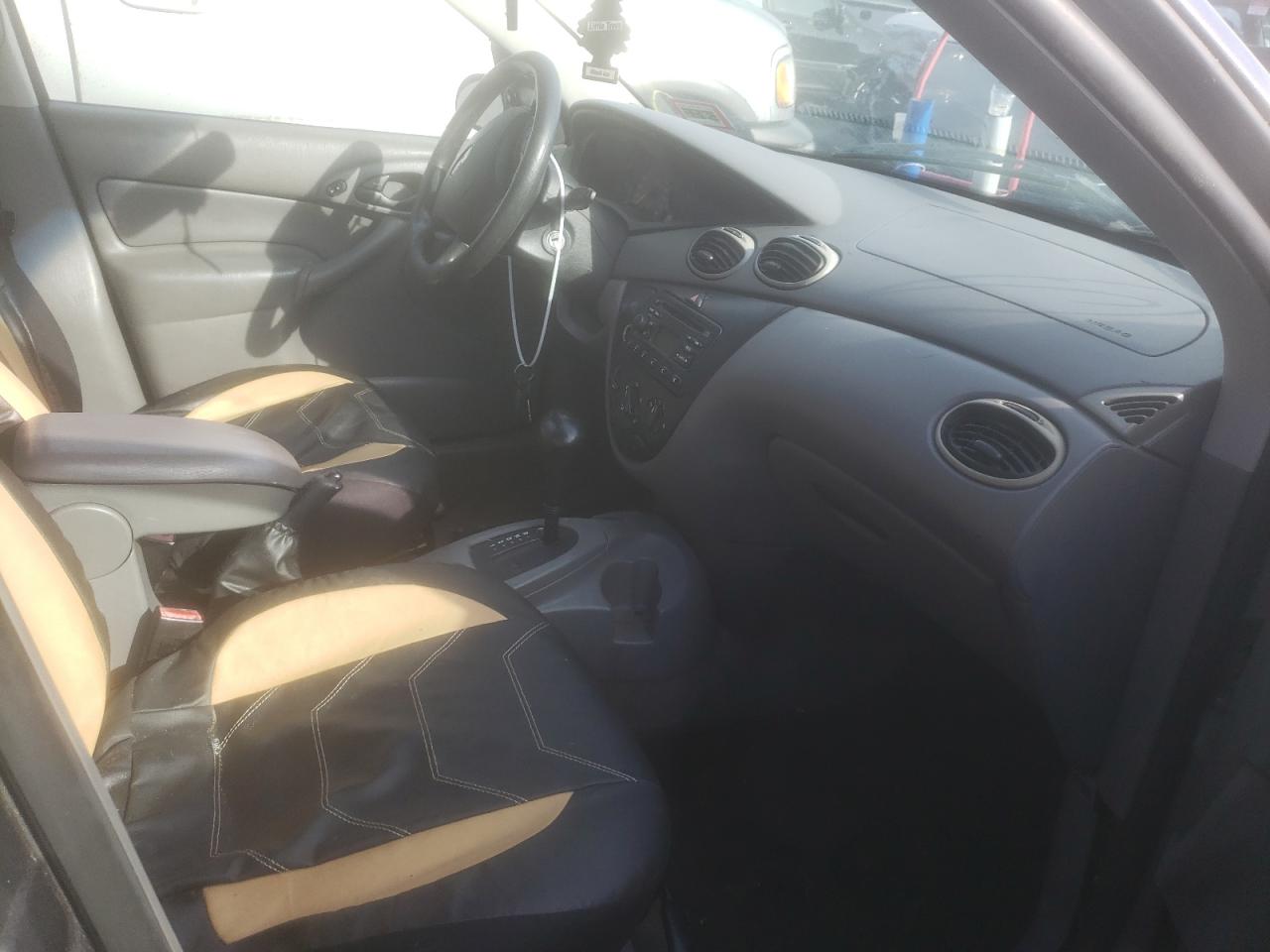 Photo 5 from auction – 2002 FORD FOCUS SE with VIN 1FAFP36332W232171
