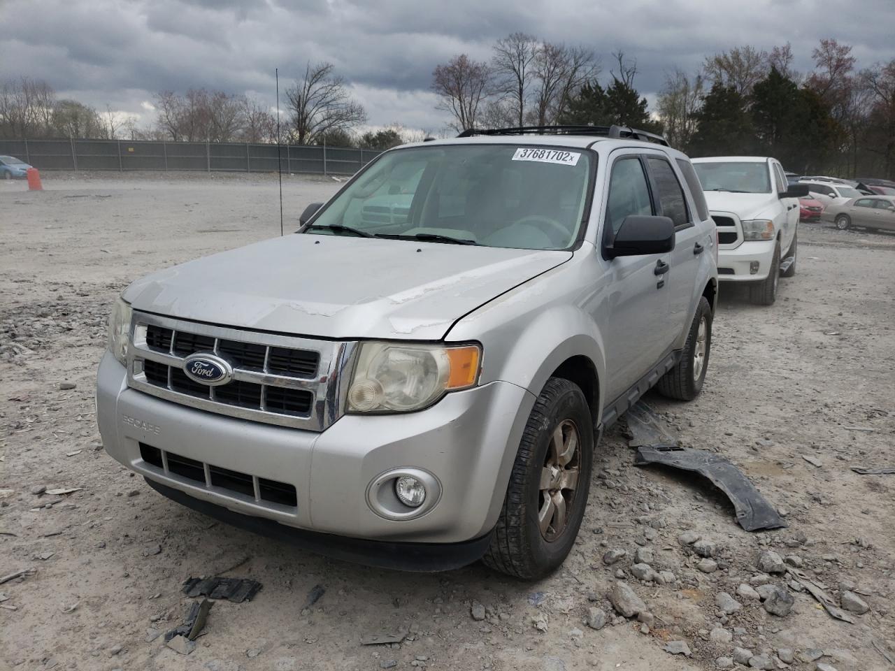 Zdjęcie 2 z aukcji – 2011 FORD ESCAPE XLT z VIN 1FMCU0D72BKC27881
