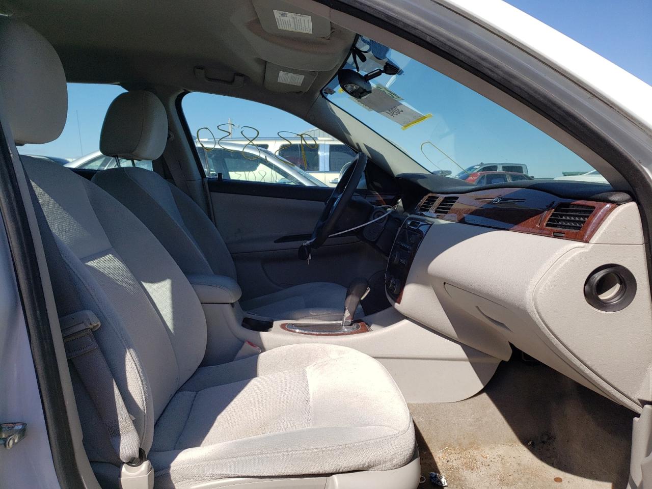Photo 5 from auction – 2011 CHEVROLET IMPALA LS with VIN 2G1WF5EK1B1170285