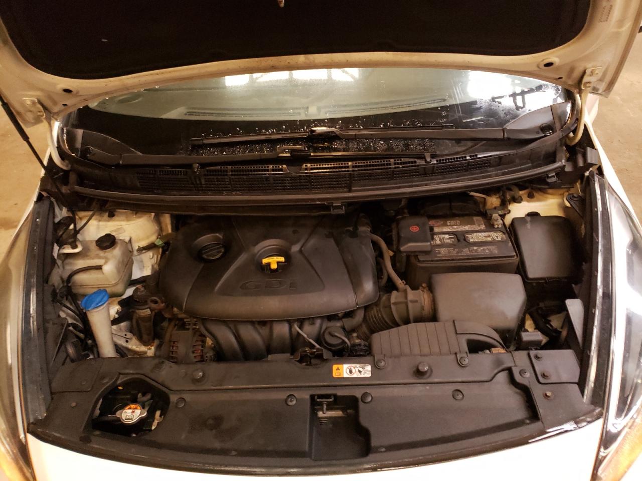 Photo 7 from auction – 2014 KIA RONDO with VIN KNAHT8A35E7040393