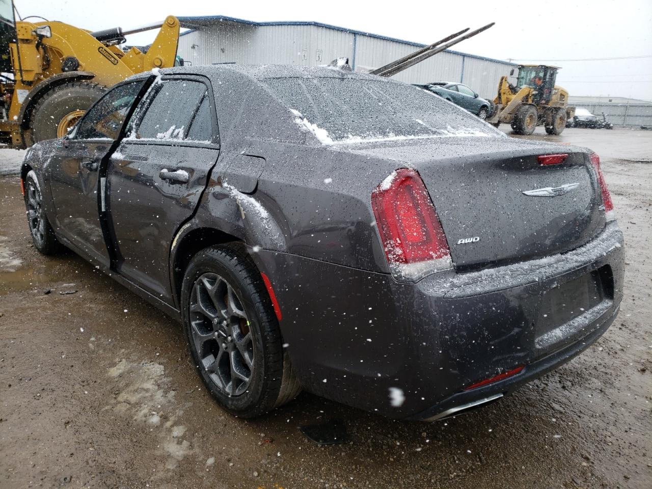 Photo 3 from auction – 2016 CHRYSLER 300 S with VIN 2C3CCAGG7GH161906