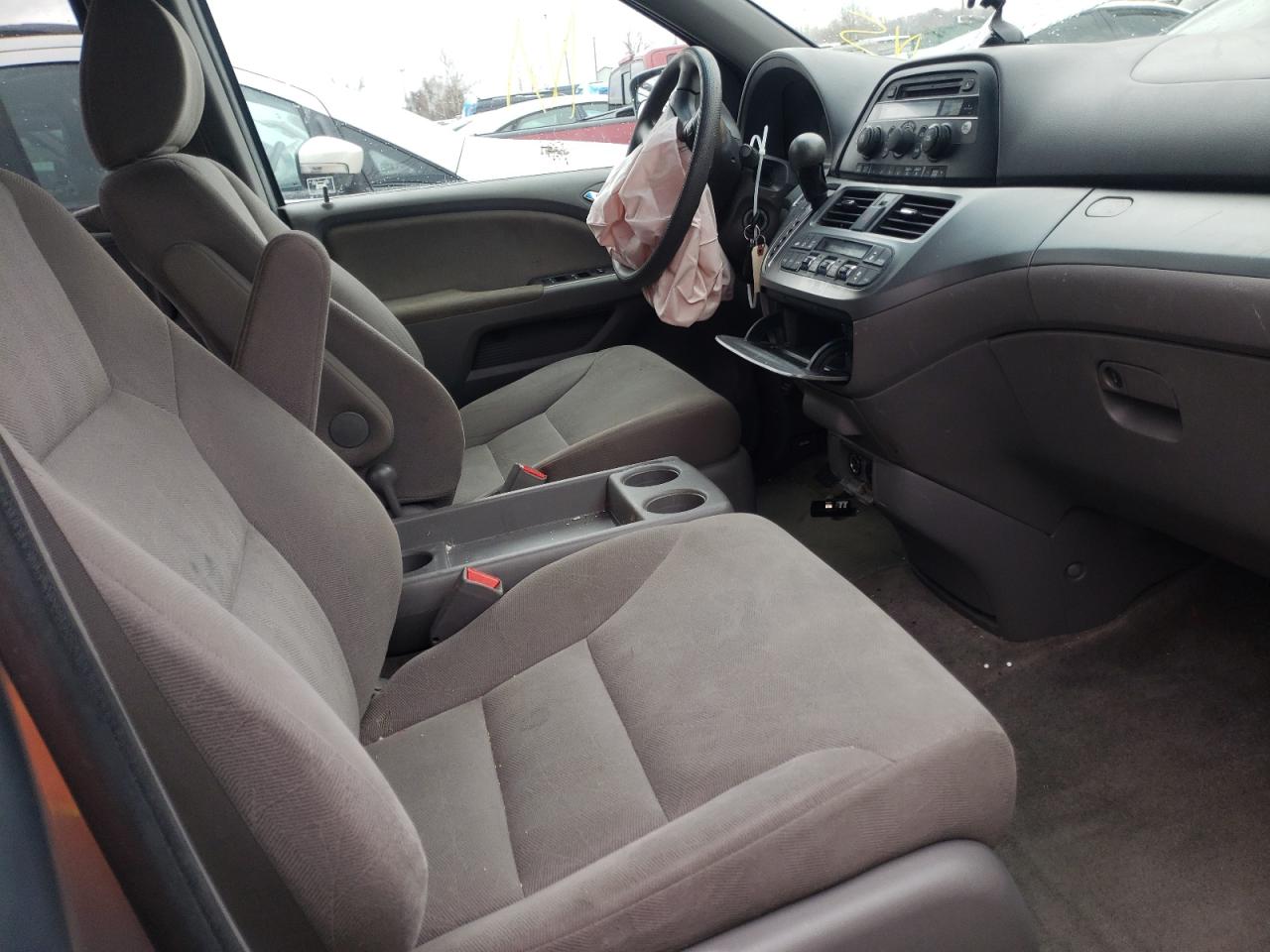 Photo 5 from auction – 2009 HONDA ODYSSEY EX with VIN 5FNRL38459B054920