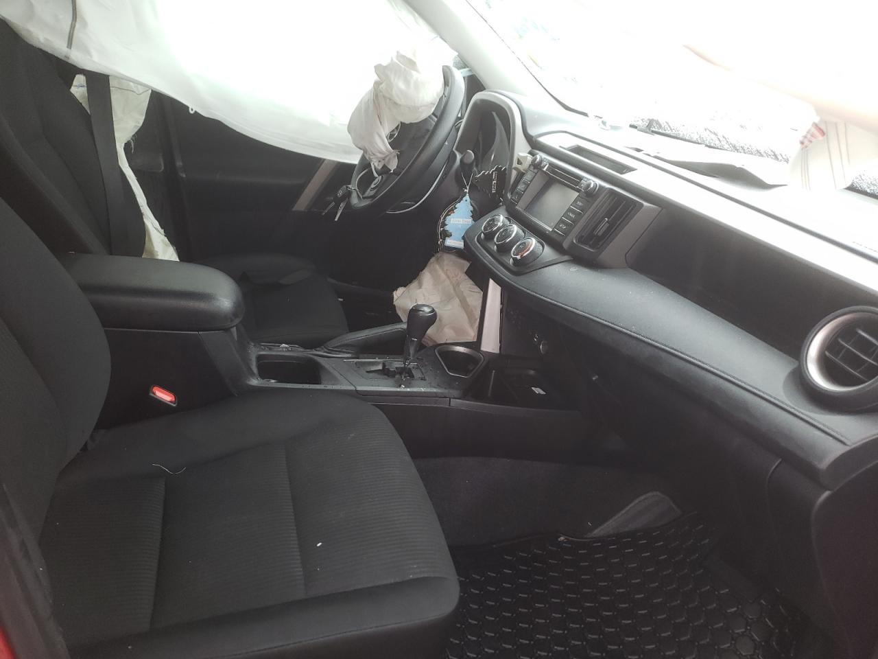 Photo 5 from auction – 2017 TOYOTA RAV4 LE with VIN 2T3ZFREV1HW390175