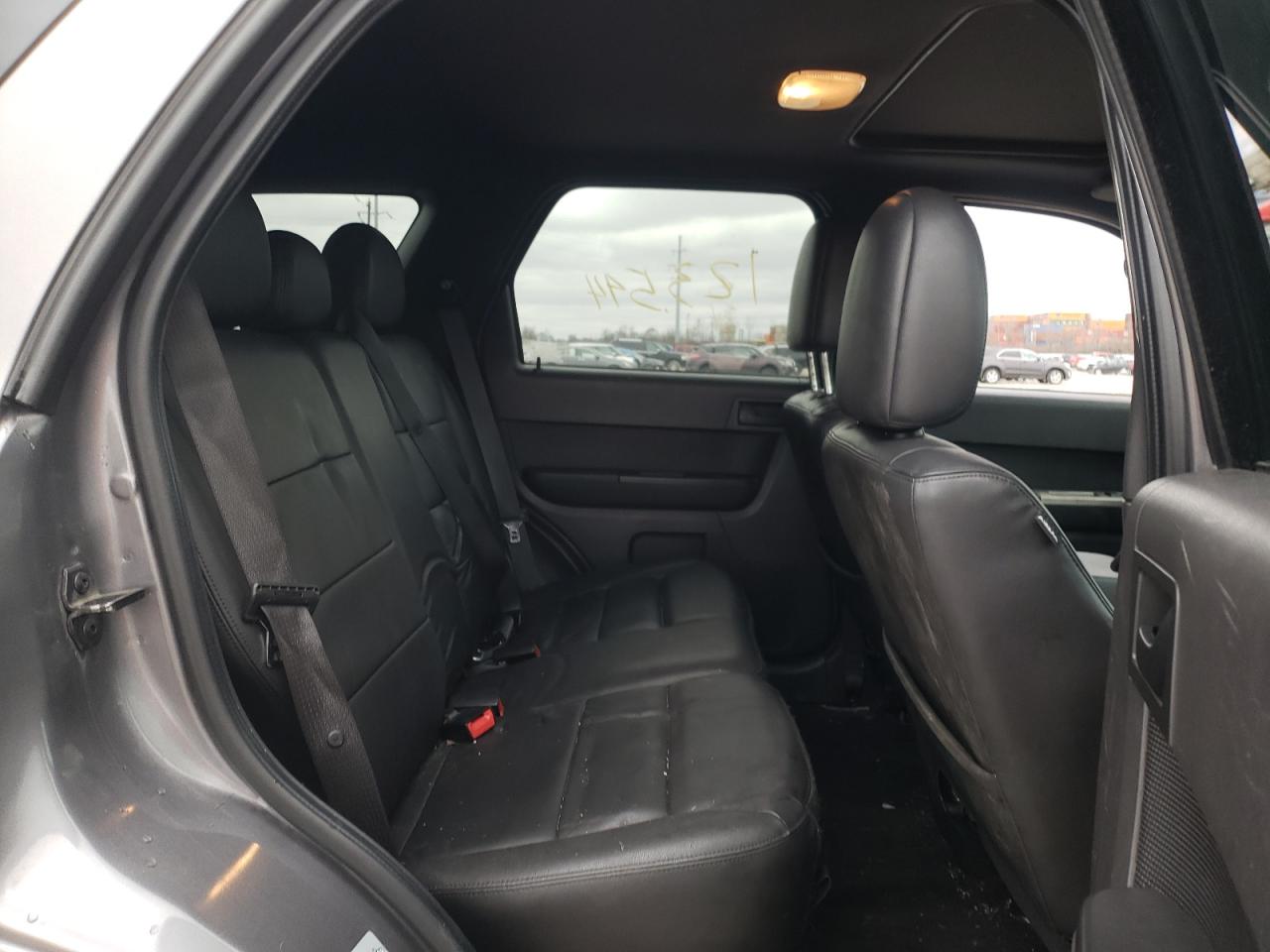 Photo 6 from auction – 2011 FORD ESCAPE XLT with VIN 1FMCU0D71BKA04859