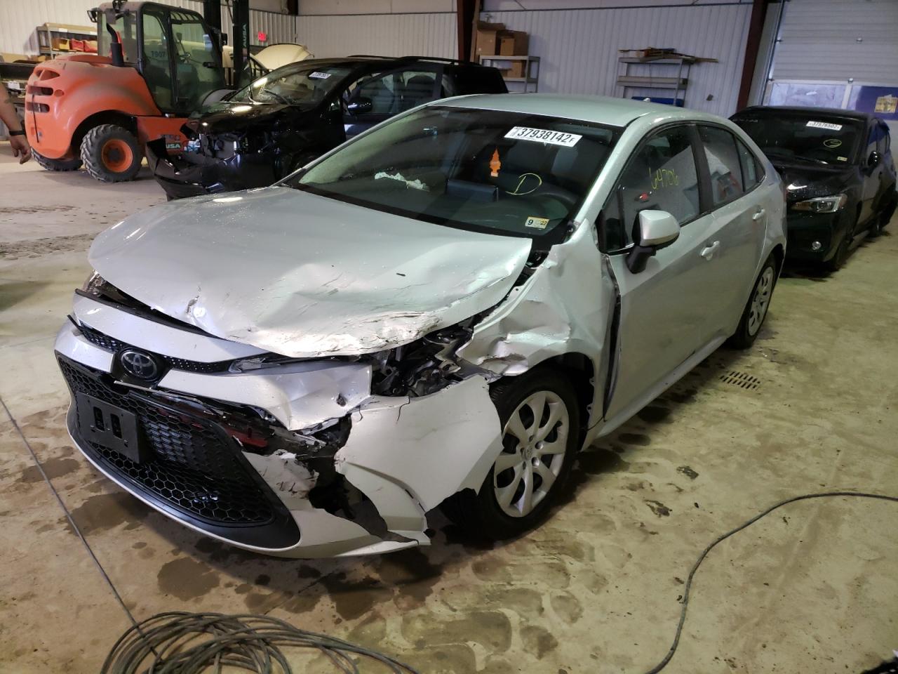 Photo 2 from auction – 2020 TOYOTA COROLLA with VIN 5YFEPRAE1LP027637