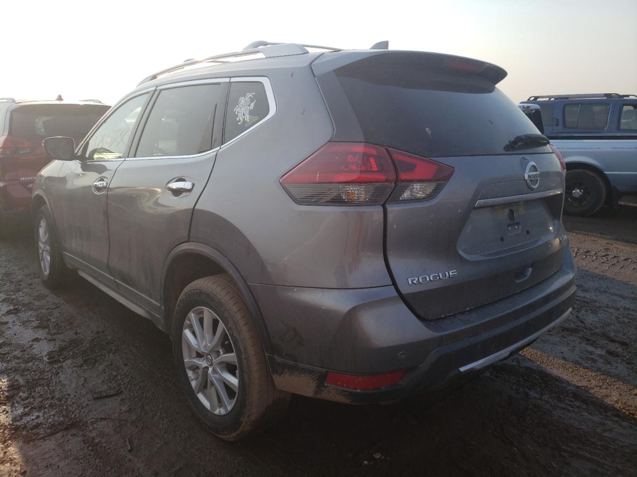 Photo 3 from auction – 2019 NISSAN ROGUE S with VIN KNMAT2MV2KP519784