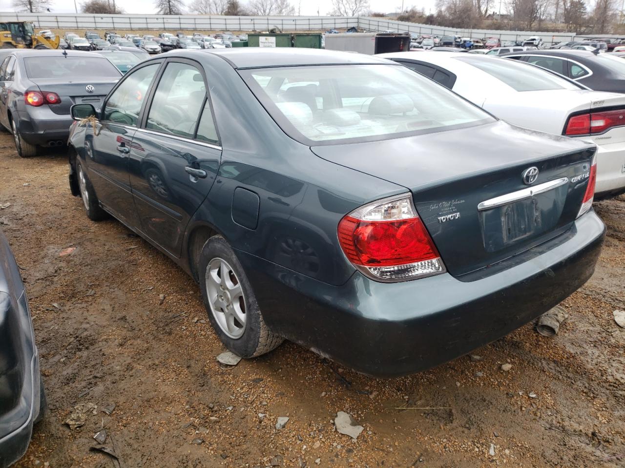 Photo 3 from auction – 2006 TOYOTA CAMRY LE with VIN 4T1BE32KX6U141908