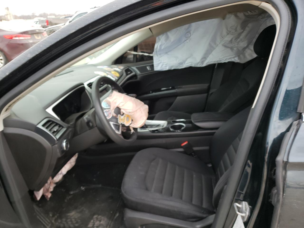 Photo 5 from auction – 2014 FORD FUSION SE with VIN 3FA6P0HDXER110886