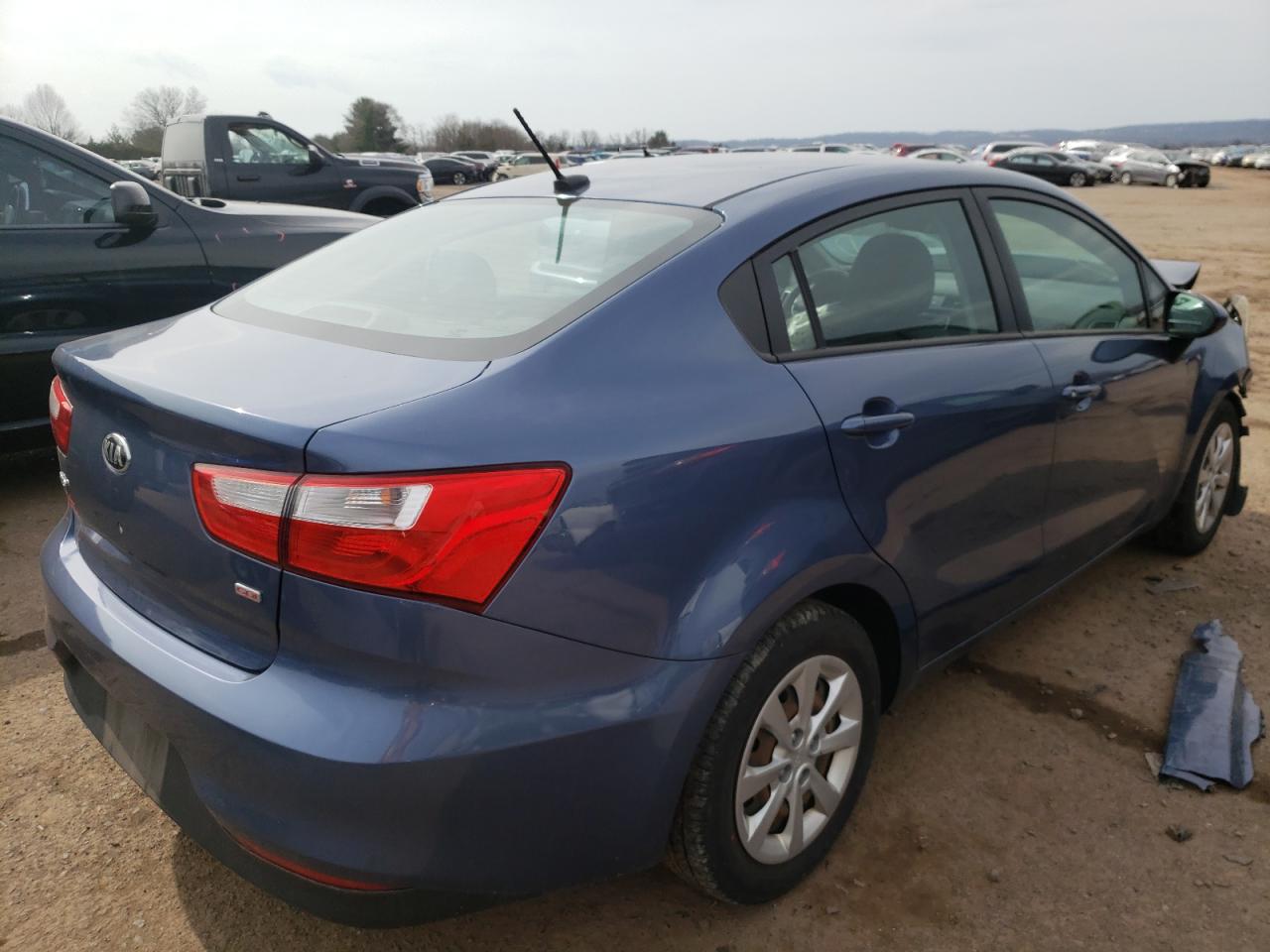Photo 4 from auction – 2016 KIA RIO LX with VIN KNADM4A36G6652728