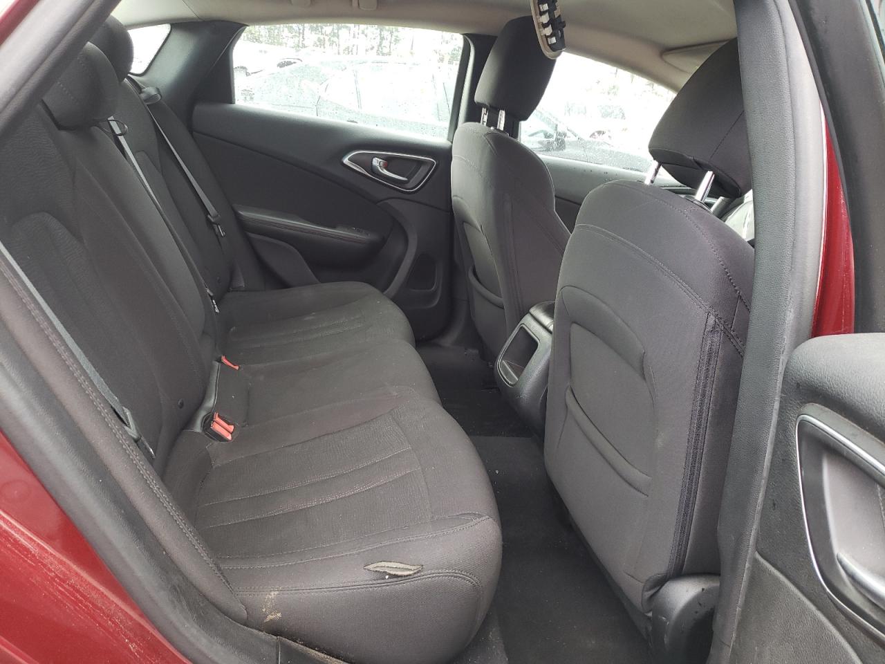 Photo 6 from auction – 2015 CHRYSLER 200 LX with VIN 1C3CCCFB9FN601356