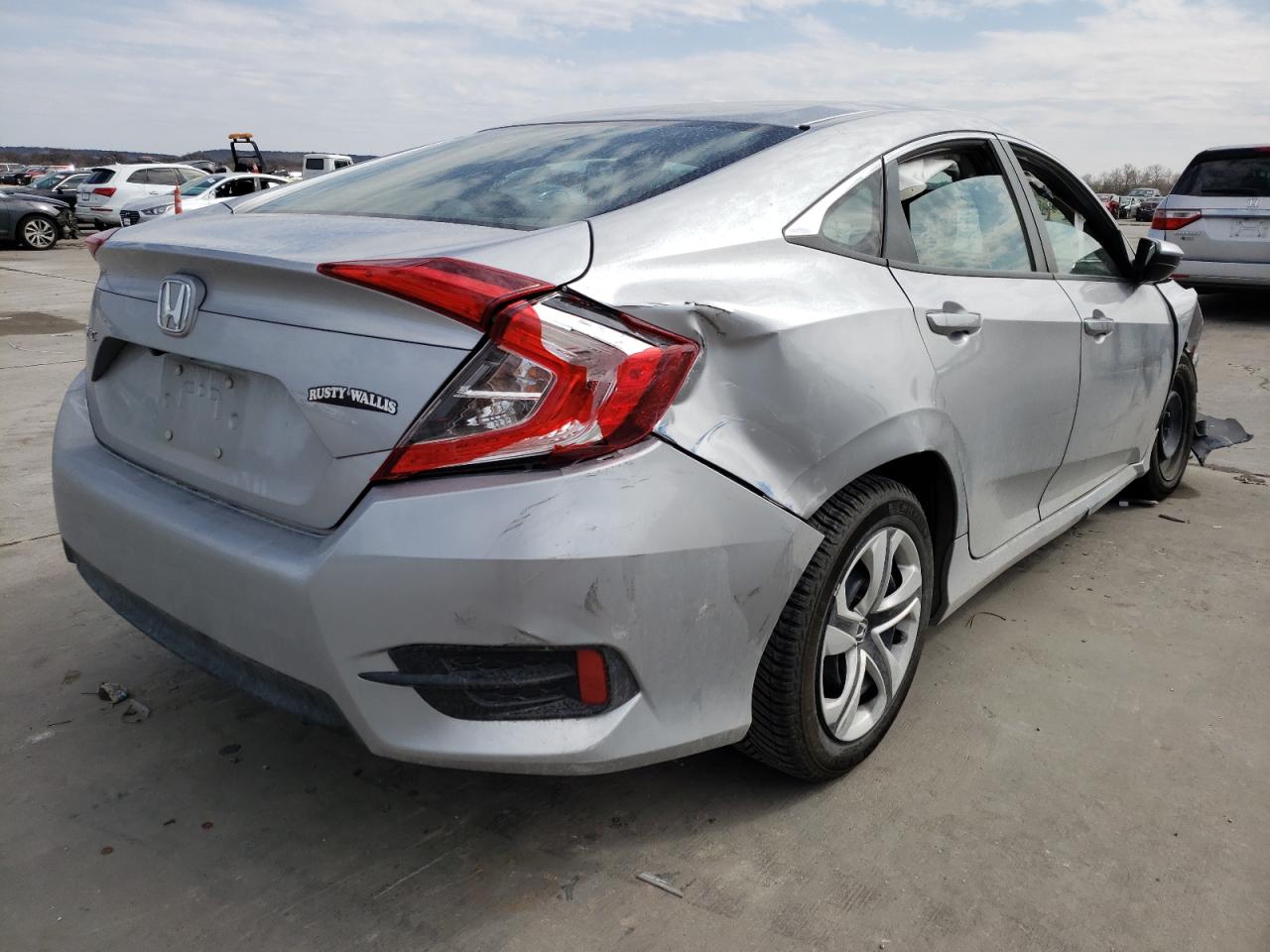 Foto 4 de la subasta – 2016 HONDA CIVIC con VIN 19XFC2F53GE075177