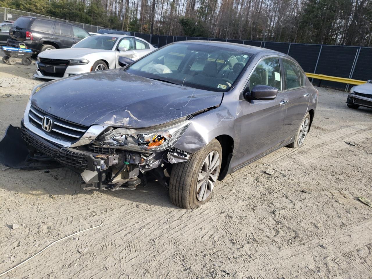 Photo 2 from auction – 2015 HONDA ACCORD LX with VIN 1HGCR2F32FA256550