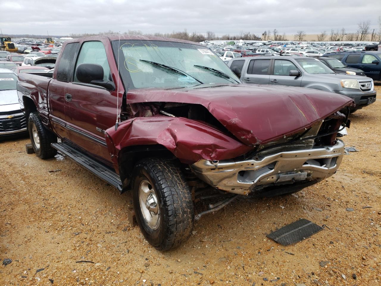 DODGE RAM 1500 2001 with VIN 3B7HF13Z41G780311 - Photo from auction