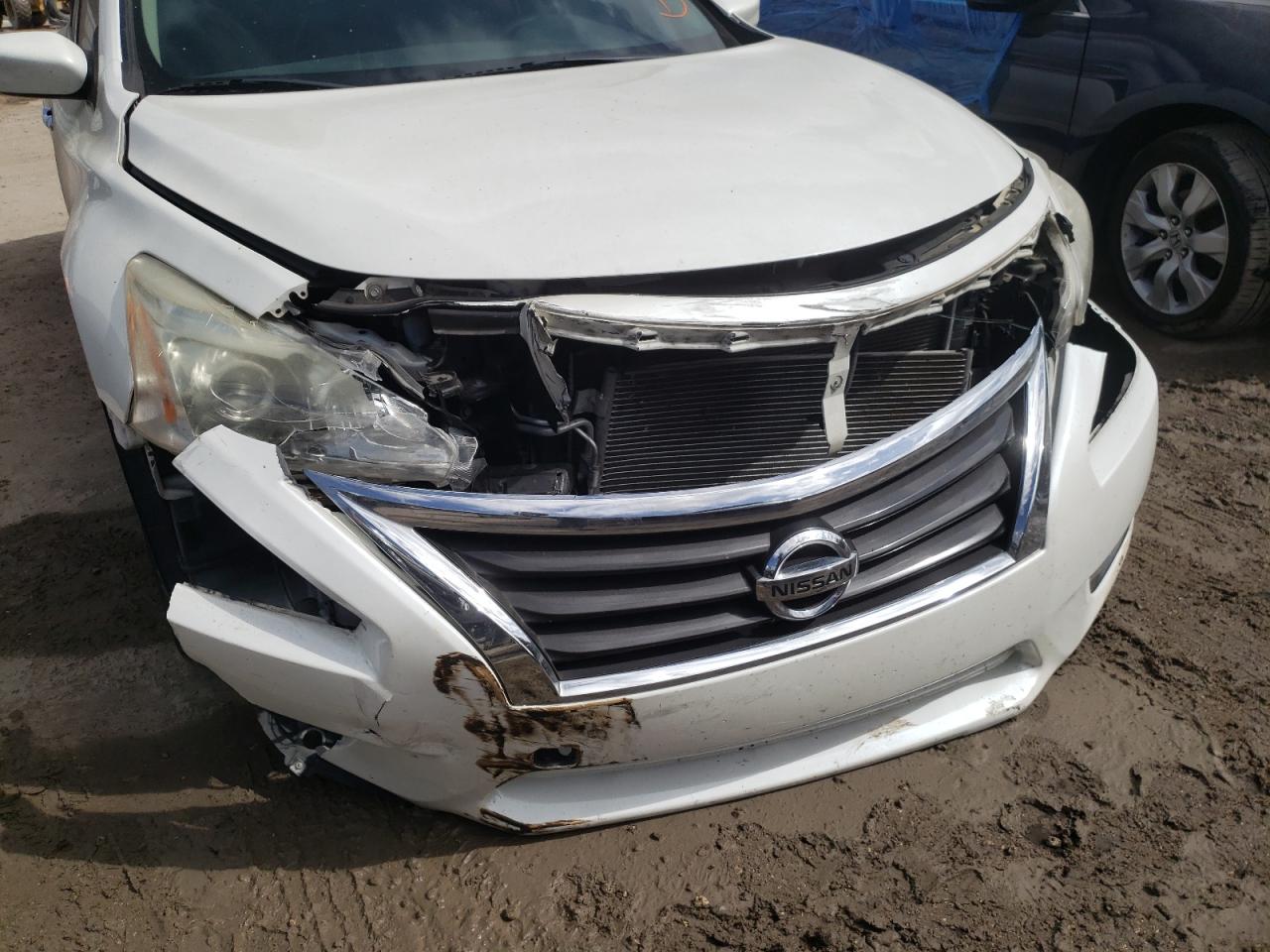 Photo 9 from auction – 2015 NISSAN ALTIMA 2.5 with VIN 1N4AL3AP1FC231303