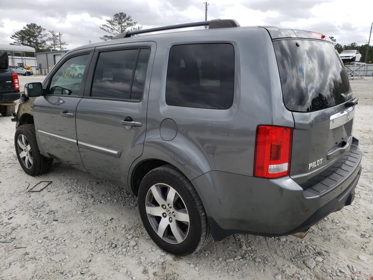 Photo 3 from auction – 2013 HONDA PILOT TOUR with VIN 5FNYF4H96DB072906