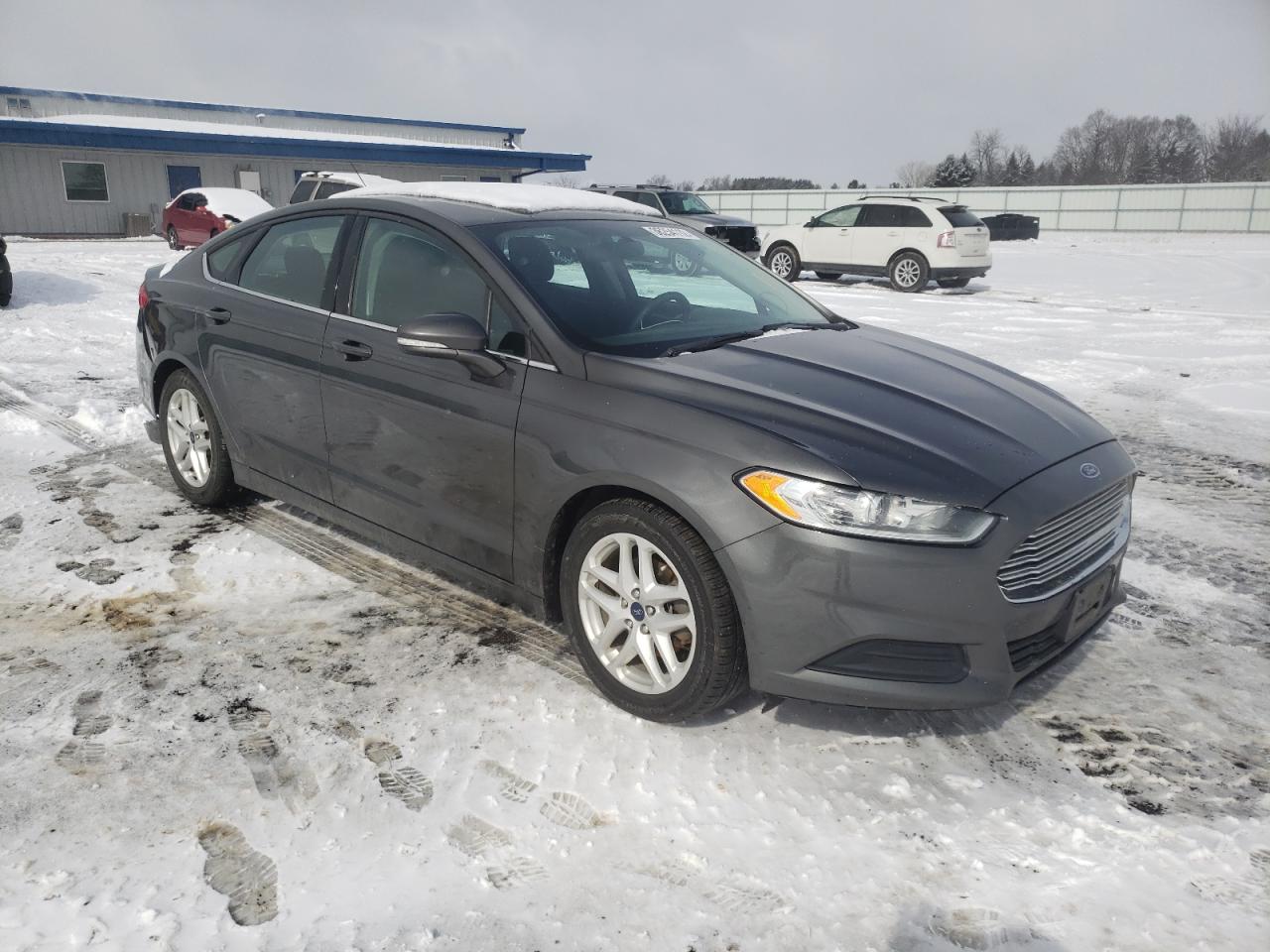 FORD FUSION SE 2015 with VIN 1FA6P0H71F5125842 - Photo from auction
