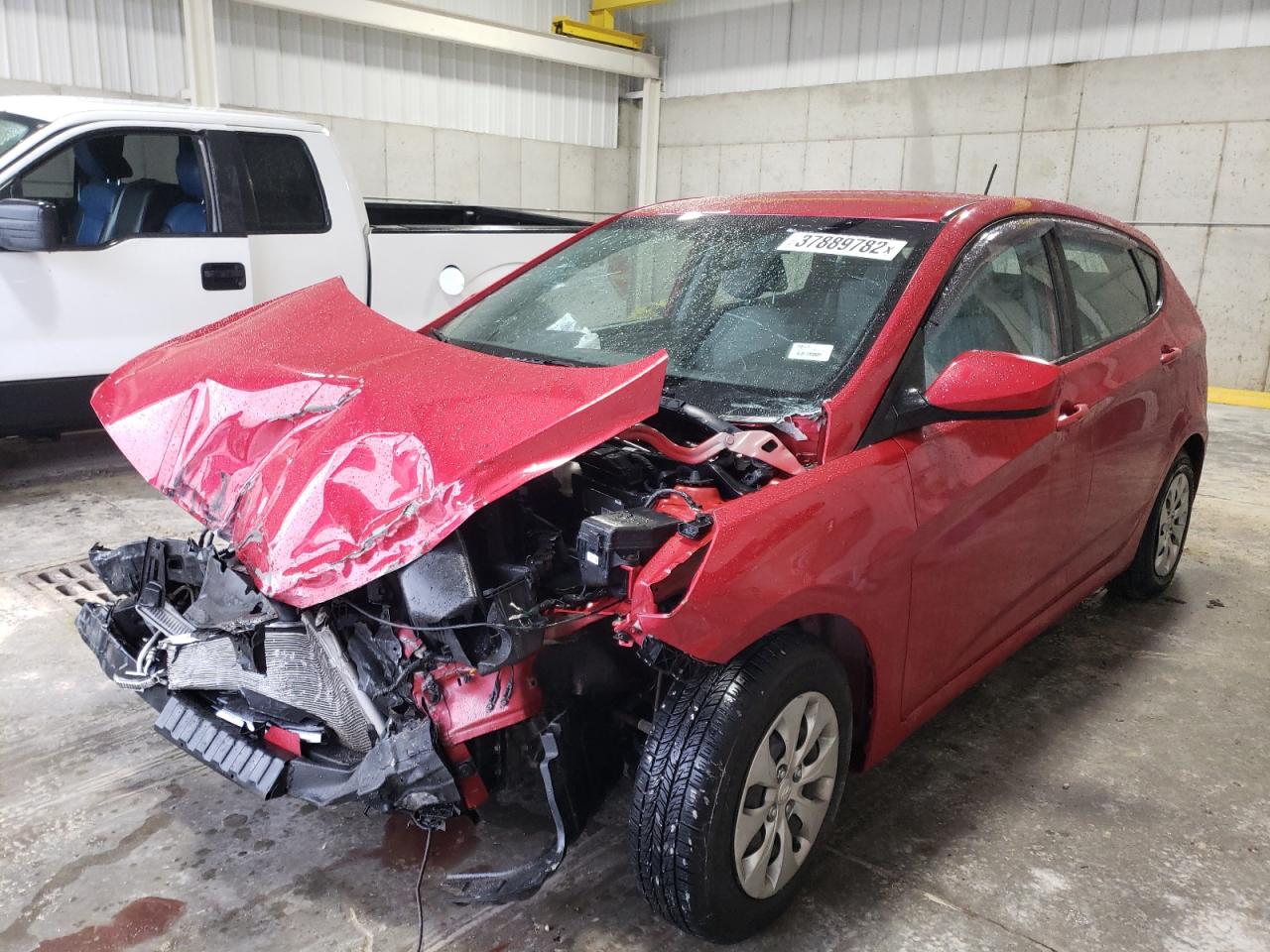 Photo 2 from auction – 2015 HYUNDAI ACCENT GS with VIN KMHCT5AE3FU215767
